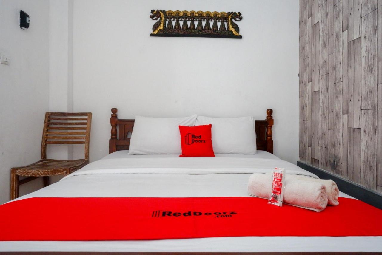 Reddoorz Syariah Near Plengkung Gading 2 Hotel Yogyakarta Exterior photo