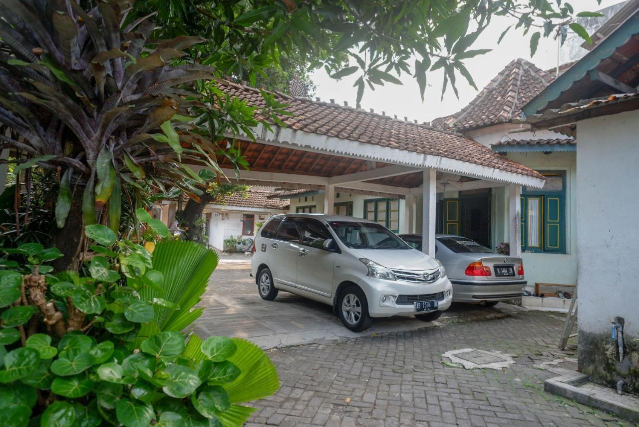 Reddoorz Syariah Near Plengkung Gading 2 Hotel Yogyakarta Exterior photo