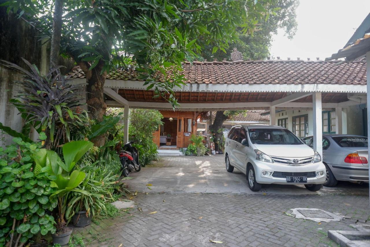 Reddoorz Syariah Near Plengkung Gading 2 Hotel Yogyakarta Exterior photo